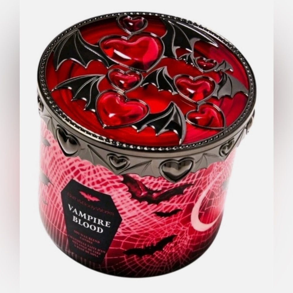 🆕🧛🏻‍♂️ BATH & BODY WORKS “VAMPIRE BLOOD” 3-WICK CANDLE W/SPECIALTY LID. NEW!